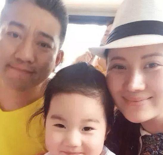 抛弃蒋勤勤的他,当年一夜爆红,最后患癌症早逝