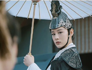 《剑王朝》中的七仙女：李一桐高傲姚笛美艳，她被赞是小林青霞