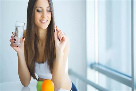 奥利司他胶囊减肥效果怎样 服用这款减肥药能消除内脏脂肪