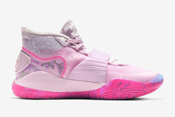 耐克 KD 12「Aunt Pearl」乳癌粉红配色鞋款图片4 耐克 KD 12「Aunt Pearl」乳癌粉红配色鞋款即将发售