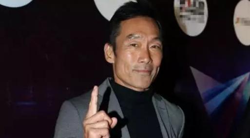 ​他是《古惑仔》里的司徒浩南，生活中是个学霸，真是人不可貌相