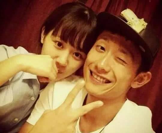 被主持人问到为什么那么宠爱杨紫, 张一山的回答感动了全场!