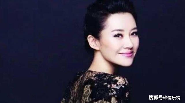 他是娱乐圈情圣，5位前任个个都是绝色佳人，真是人生赢家！