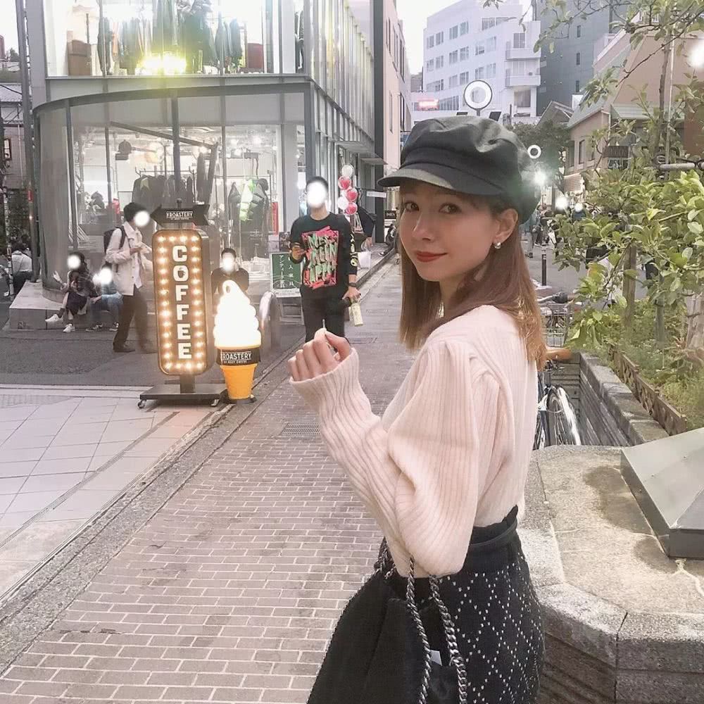 针织衫穿得不如别人好看？可能是发型的问题