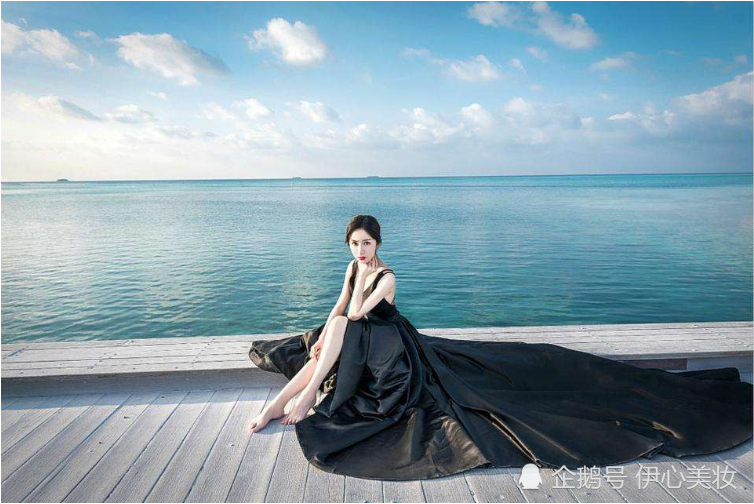 真正会穿衣的女人，秘诀在于这10个穿搭细节，看完你就知道了