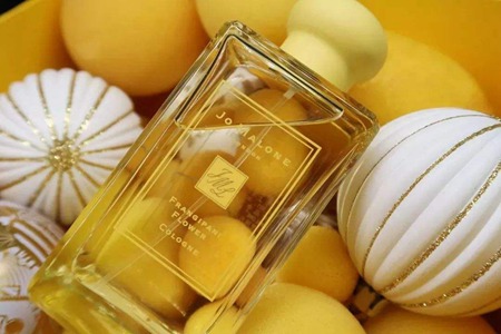 1564461456589458.jpg 大品牌的小众花香味女士香水,祖玛珑最新限定系列