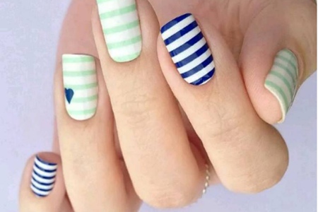 1568974594260009.jpg 法式、条纹、波点美甲图片,女生流行的2019新款式大全