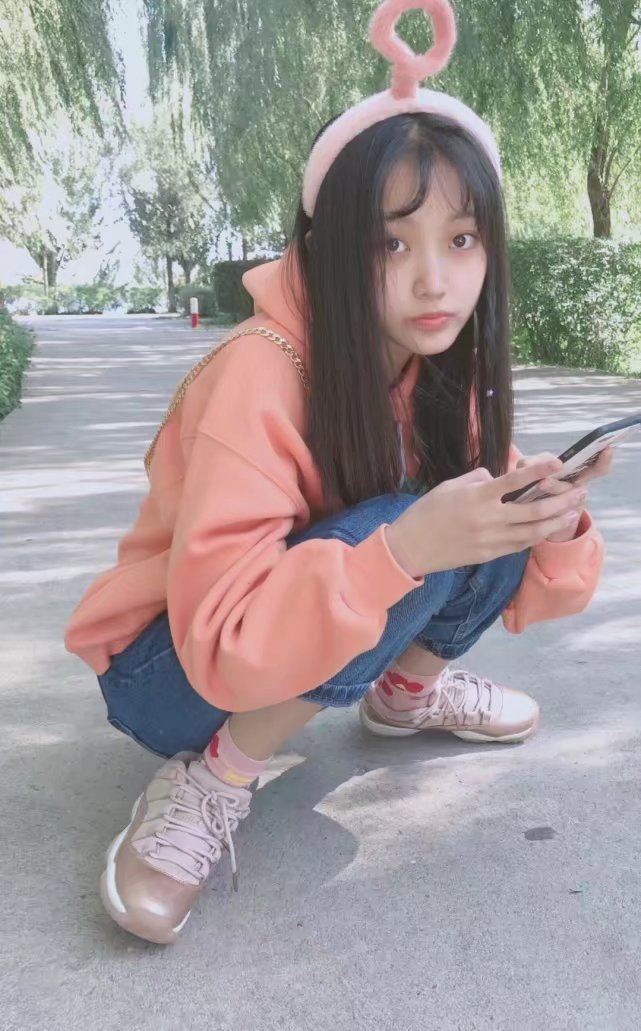 终于等到“小李慧珍”长大了,无滤镜下的素颜,跟热巴有得一拼!