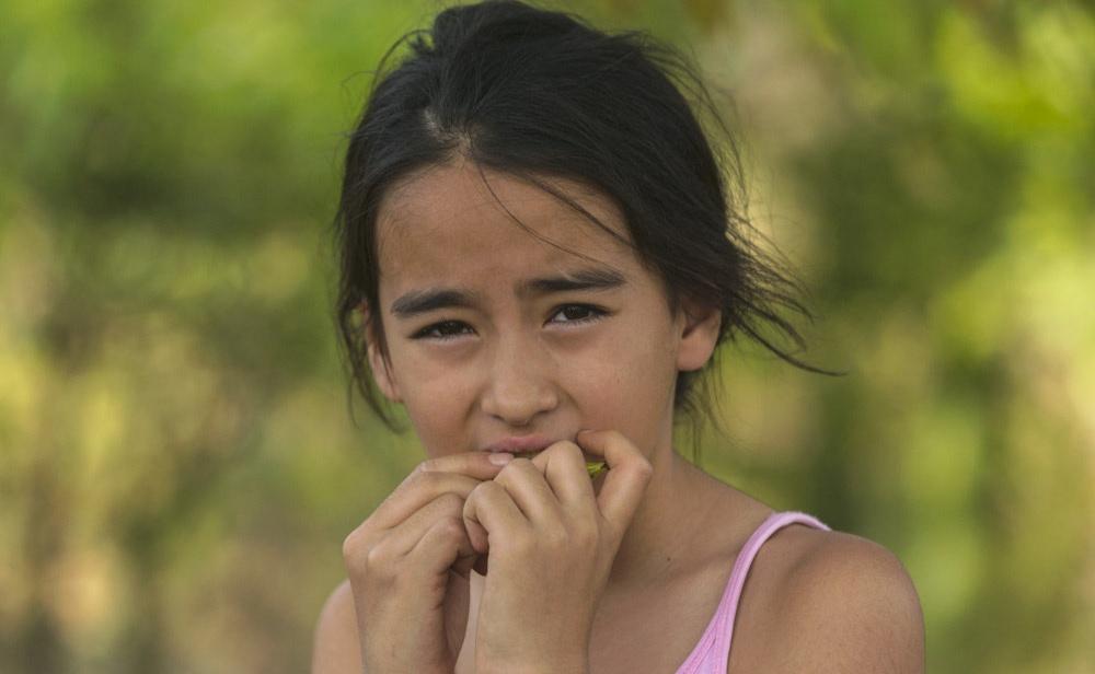 才16岁资源就令人嫉妒!新人出道被强捧,这种印度式长相能红吗?