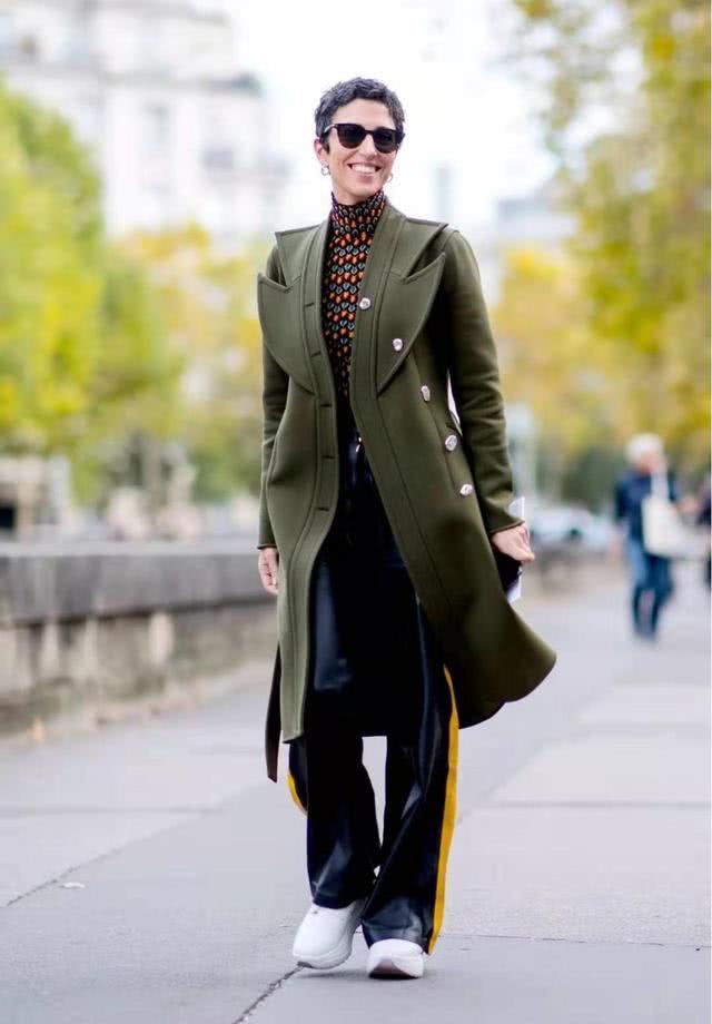 女人穿搭记住这4个高级穿搭法，让你时髦高级还有气质