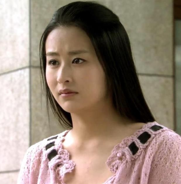 李兰迪身材遭群嘲,回应理由像伊能静,颖儿曾因发胖遭导演嫌弃