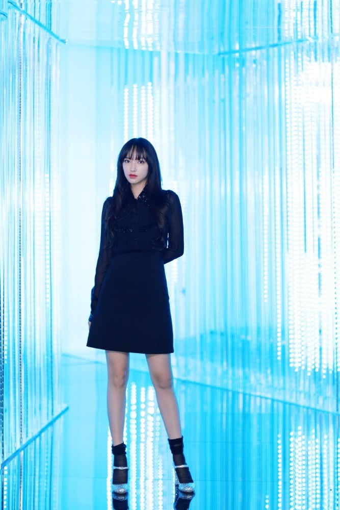 美女程潇穿“大妈装”亮相机场,这颜值也太任性了吧