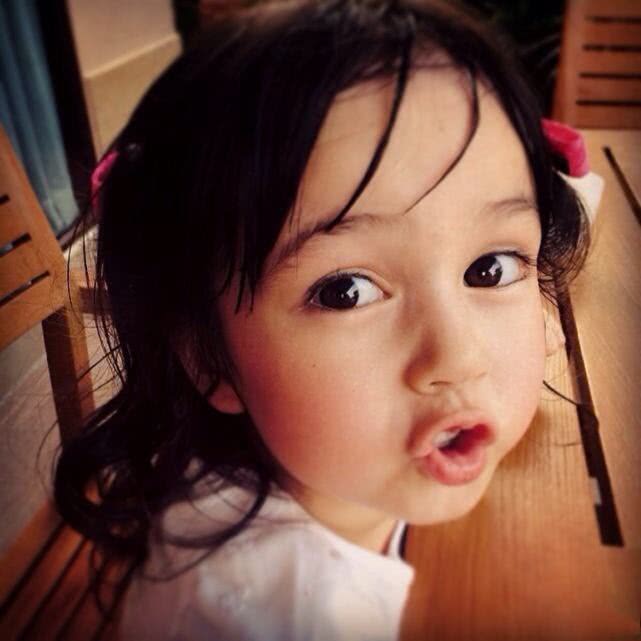 全球公认最美5双眼睛,日本有小千代,迪拜有莎玛公主,中国有她