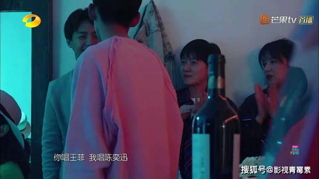 郑爽前男友对郑爽男闺蜜表白:这是我最爱!焦俊艳变“吃瓜群众”