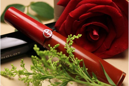 1577179147780903.jpg 阿玛尼秋冬显白口红排行榜,八款热门女神色号