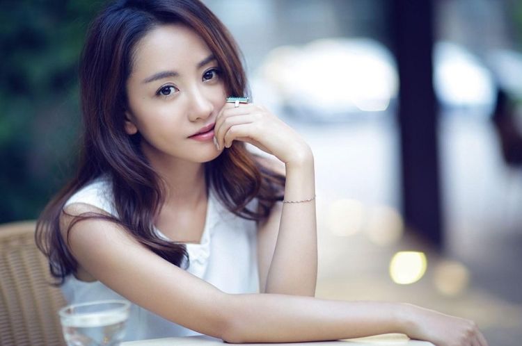 她是娱乐圈最难请女星,拍一部戏要歇大半年,还不愁接不到戏