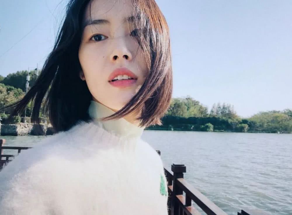 网红脸看多了会腻，“透明感女生”才是真气质！