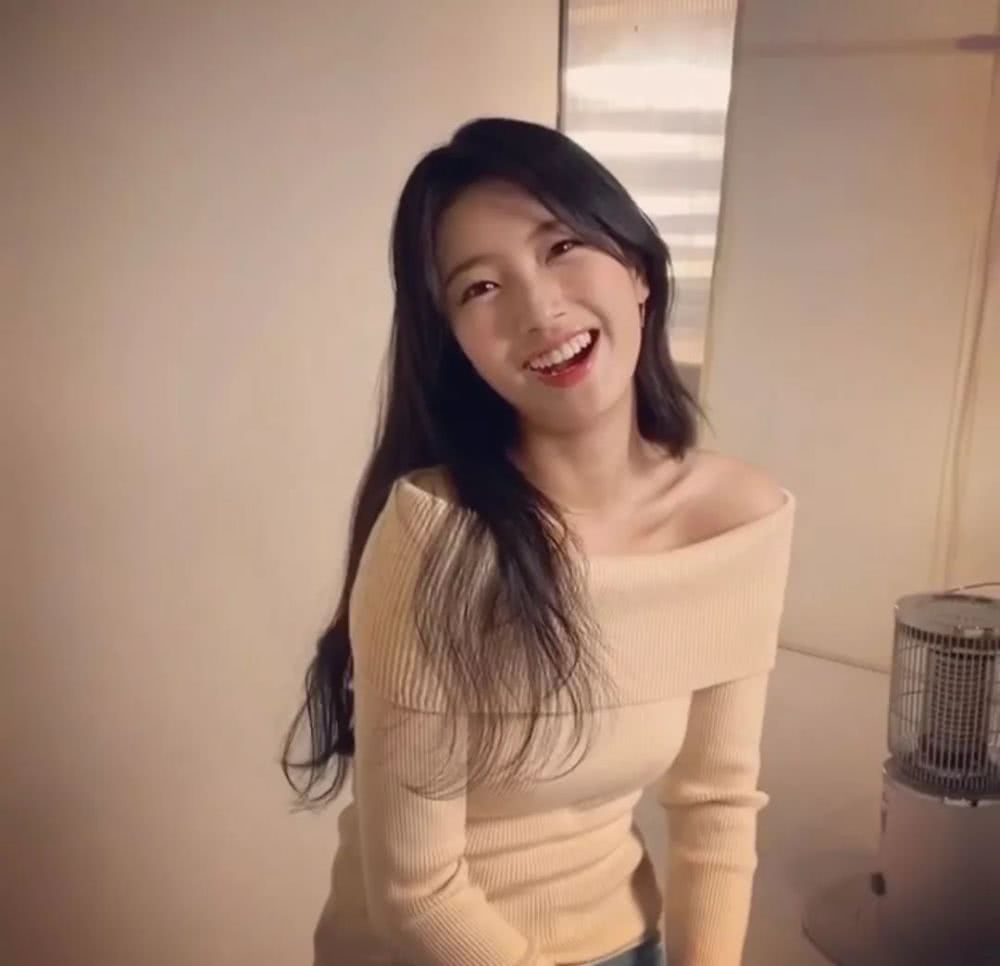 网红脸看多了会腻，“透明感女生”才是真气质！