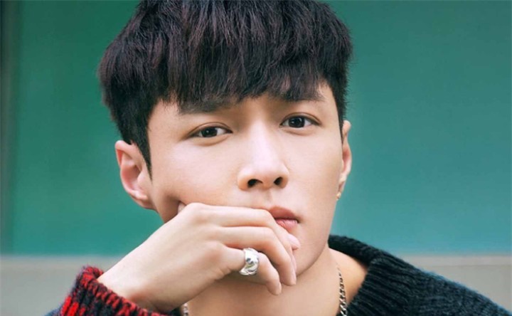 张艺兴想要个女朋友的原因过于意外！难怪他说了几年，如今仍单身