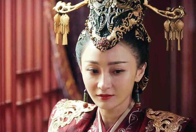 《剑王朝》中的七仙女：李一桐高傲姚笛美艳，她被赞是小林青霞