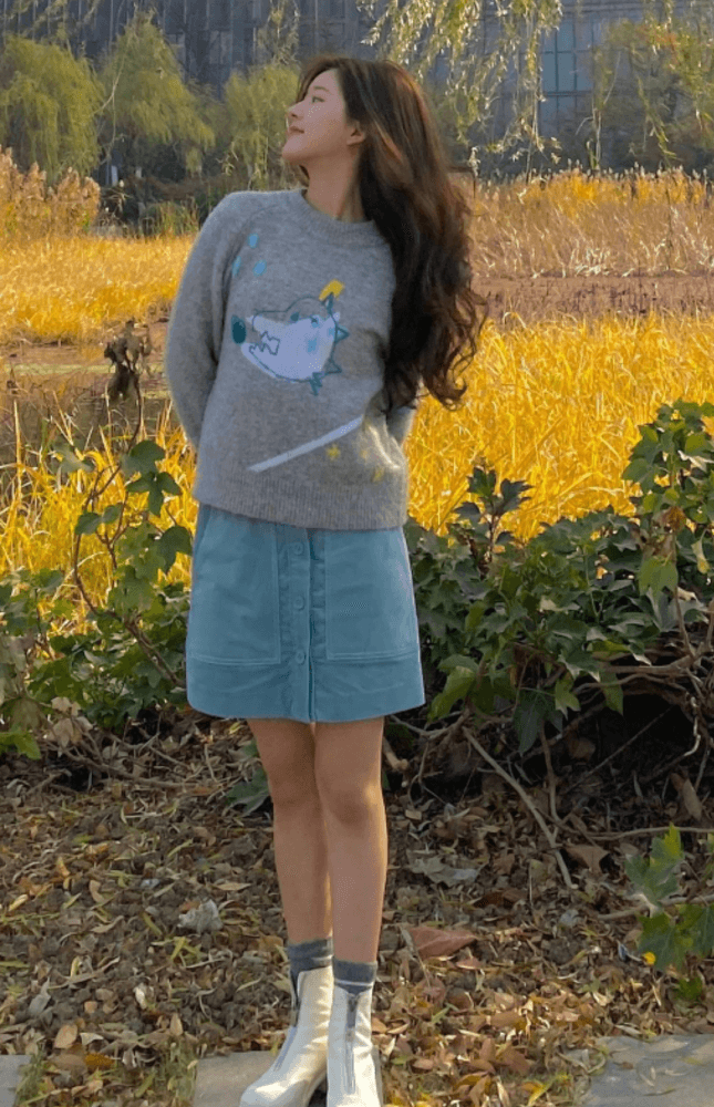 她被称作赵丽颖的接班人，虽有“均匀脸”，但侧颜的美无人能比！