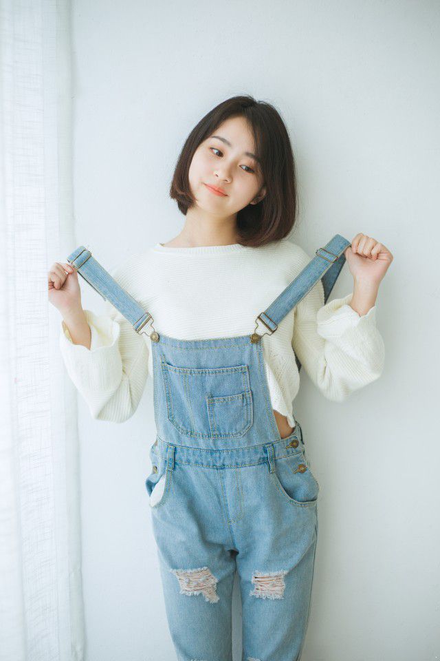 学生党穿搭,摆脱校服的你可以很美