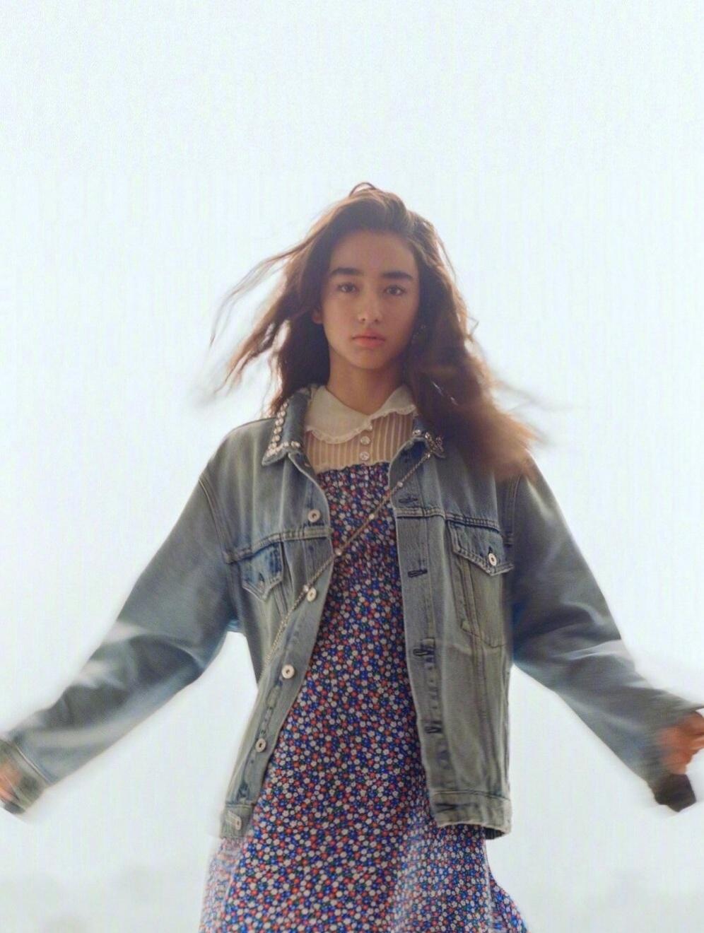 才16岁资源就令人嫉妒!新人出道被强捧,这种印度式长相能红吗?