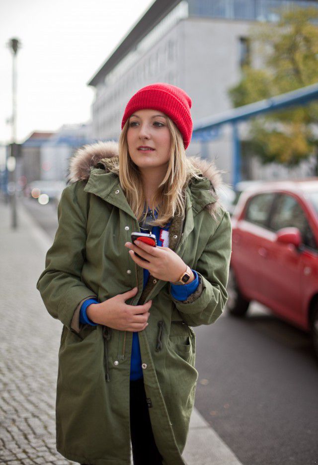 绿色大衣怎么搭配，穿不好是你没有学会正确搭配