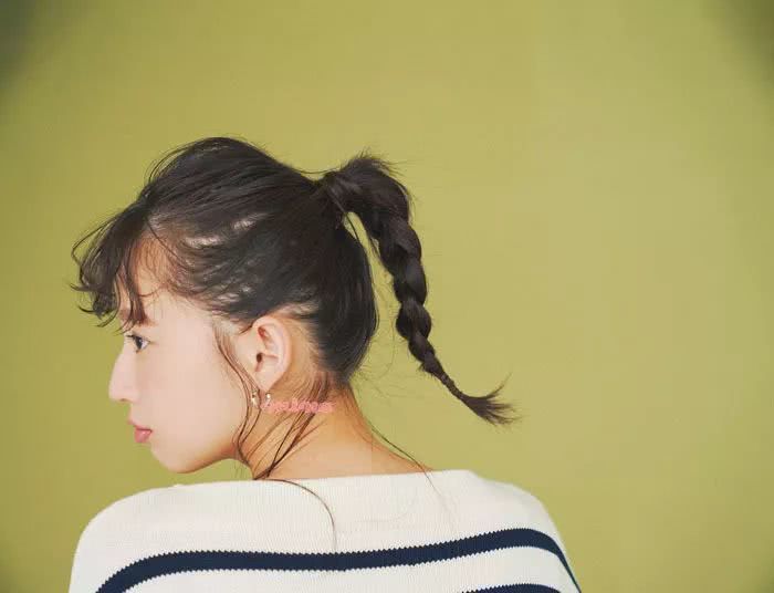 针织衫穿得不如别人好看？可能是发型的问题