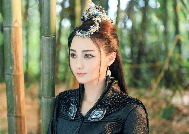 《剑王朝》中的七仙女：李一桐高傲姚笛美艳，她被赞是小林青霞