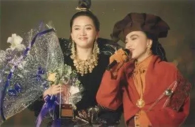 和梅艳芳世纪之争，患焦虑症爱上主治医师，一代天后有太多传奇