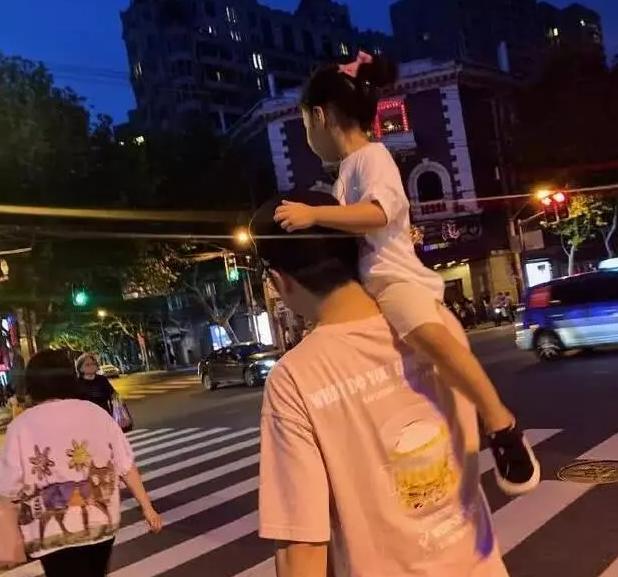 陈赫抛弃相爱13年妻子娶小三,喜迎二胎老婆又被骂“无法祝福你”