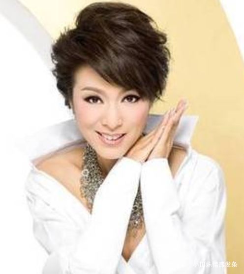 她因长得美被成龙苦追8年,却照顾癌症男友18年,今64岁过成这样