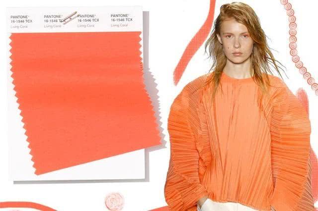 2020年流行色太“蓝”了，IU秀智早就穿了，显白还不挑皮！