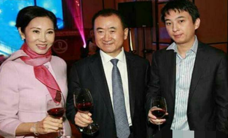 又该羡慕了，王思聪案翻篇，林宁斥资救子，她低调而且是厉害角色