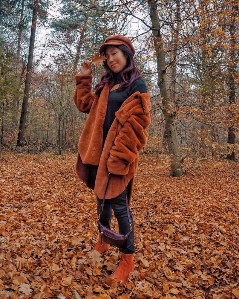 今年秋冬别穿大衣了，羊羔毛外套才是时尚首选！