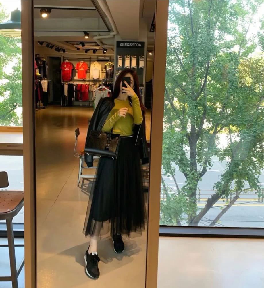 微胖女生怎么穿搭衣好看?冬天这样穿让你看起来瘦了十斤!