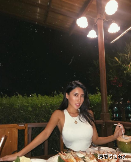 女星遭前男友骗走600万?无奈网上发文求助,仅三天就筹够200万!