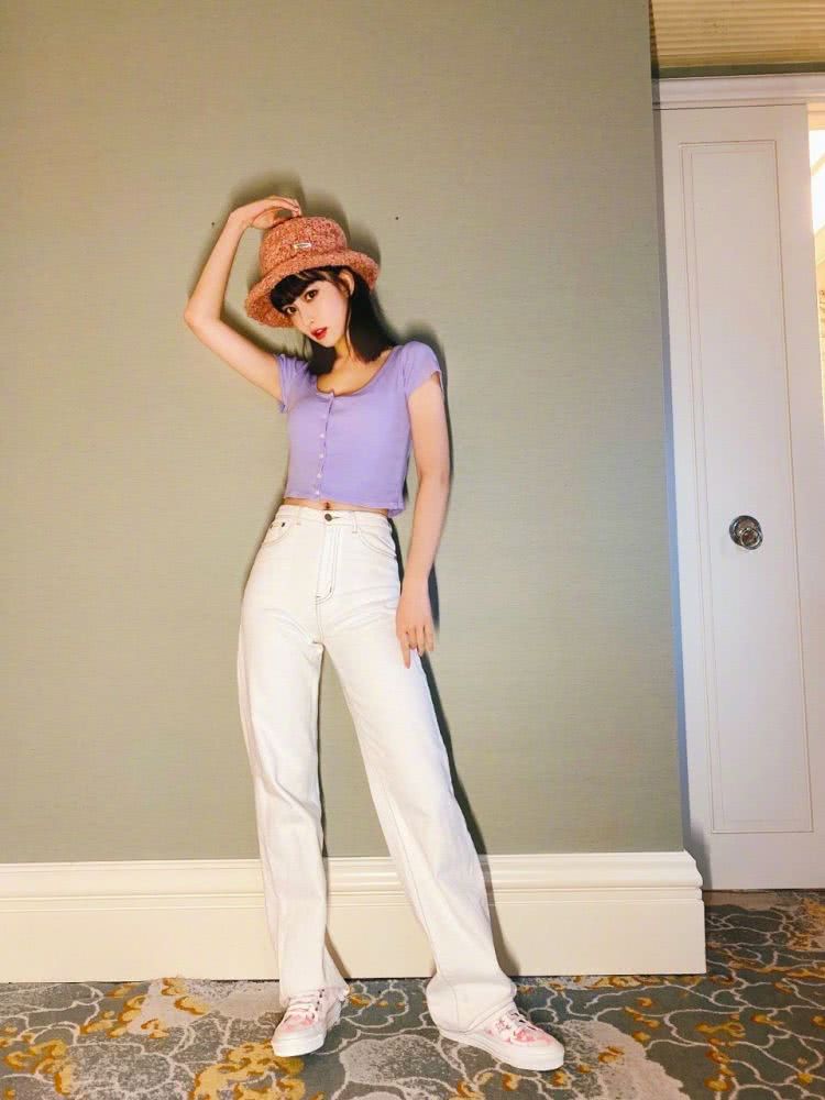 刘亦菲和古力娜扎，谁的颜才配得上“北影校花”四字