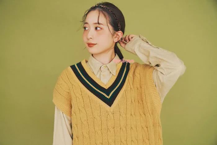 针织衫穿得不如别人好看？可能是发型的问题