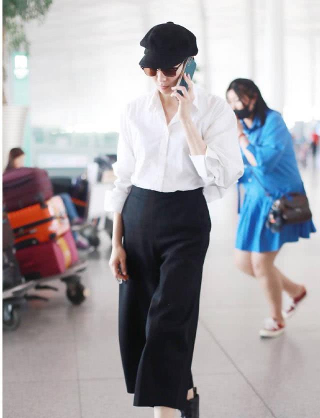 气质美女张钧甯只用了黑白2色就诠释了什么叫高级感,真洋气!