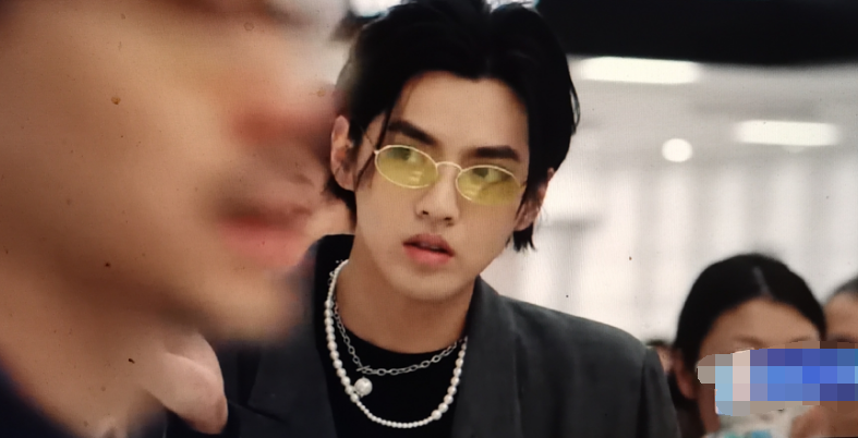 网曝吴亦凡向《青簪行》提要求,杨紫不同意,剧组找备选男主顶替