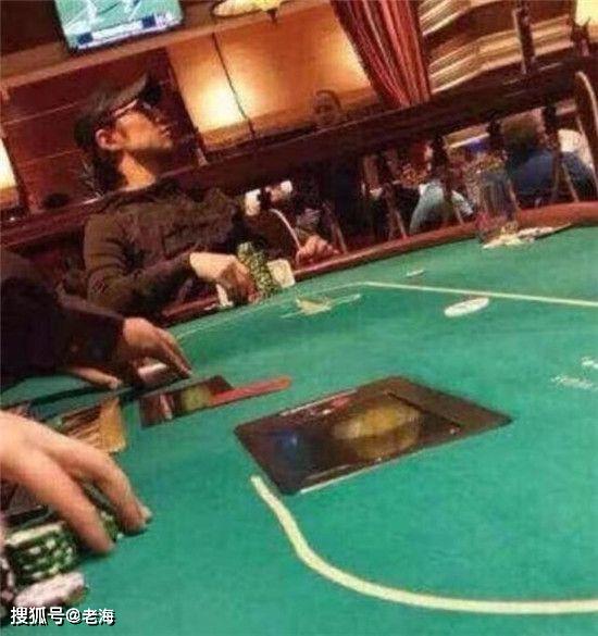 儿子的待遇?章子怡一家提前到美国待产,自称压力大差点致流产