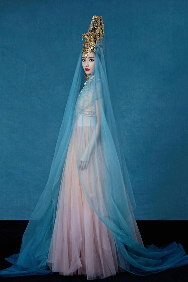 如此青春的佟丽娅,陈思诚后悔了吗?