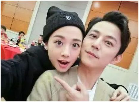 16岁时被母亲逼着出道,因忘打钱被打进医院?却被何炅宠成小公主