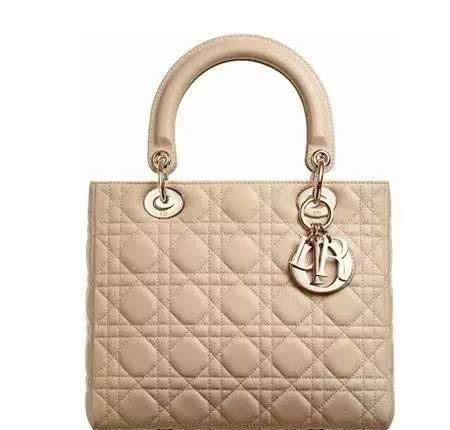 世界上10大奢侈品包包是哪些?他们的品牌名字叫什么?