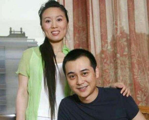 27岁娶大自己15岁妻子，甚至得不到双方父母的支持，婚后相爱如初