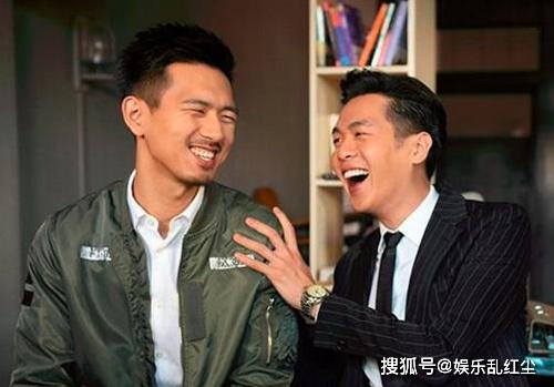 李现回应无名指戴戒指，因手指适合就戴，哭戏却被吐槽！