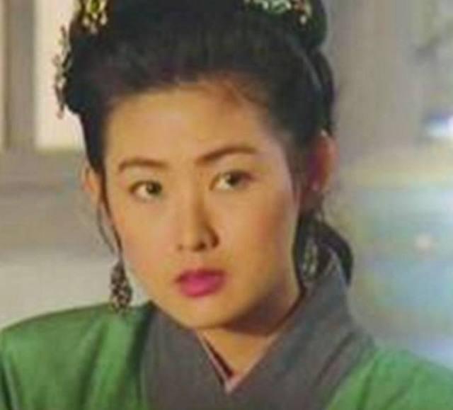 有“亚洲第一美胸”之称,却在动手术后变样,如今成最惨潘金莲