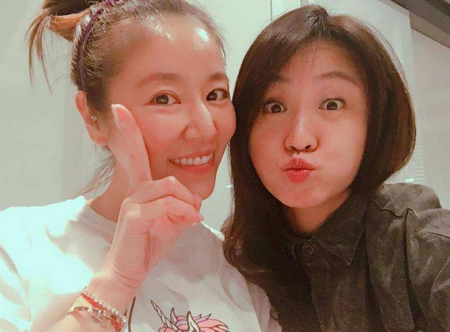 贾静雯前夫为林心如点赞,对她念念不忘14年,网友:塑料姐妹!!